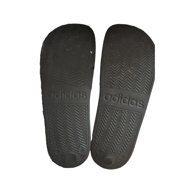 Adidas Adilette Shower Slides 3 stripes Black Mens Size 12 Cloud Foam - Picture 2 of 6